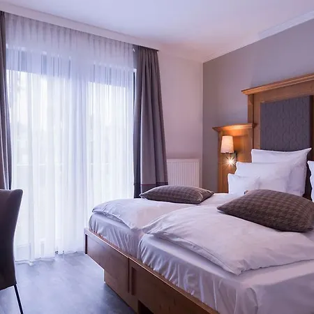 Hotel Og Btgenbacher Hof *